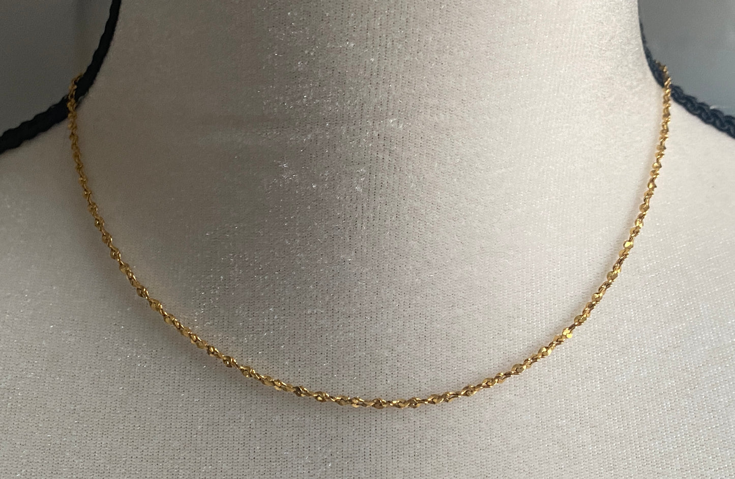 14k Yellow Gold Twist Chain Necklace 16" Long