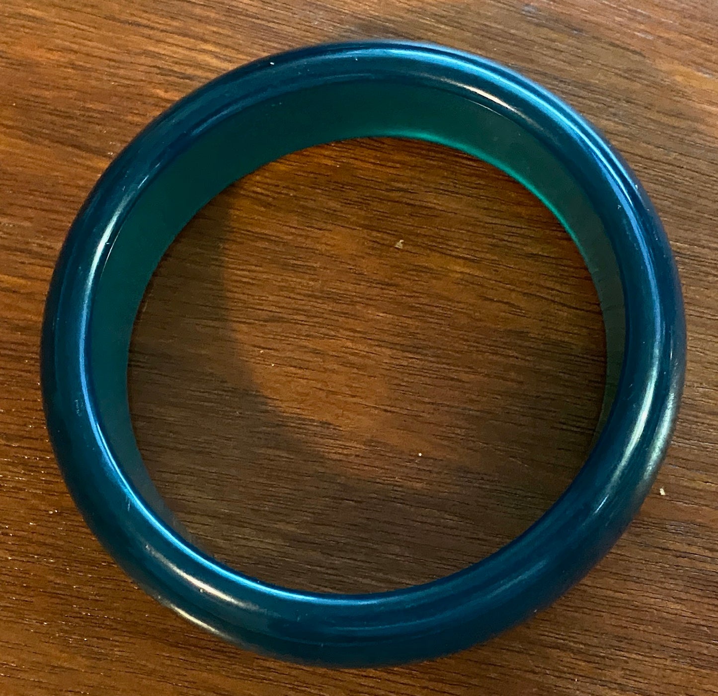 Vintage Teal Thermoset Lucite Luminescent Chunky Bangle Bracelet