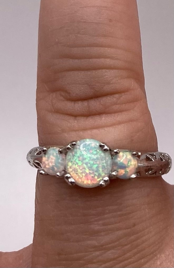 Sterling Silver 925 Simulated Opal Ring Cut out Band Ring Sz 9.5