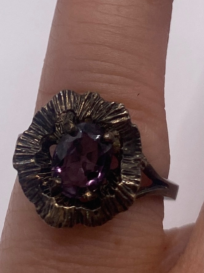 Vintage Sterling Silver Textured Flower Oval Amethyst Ring Sz 6.5
