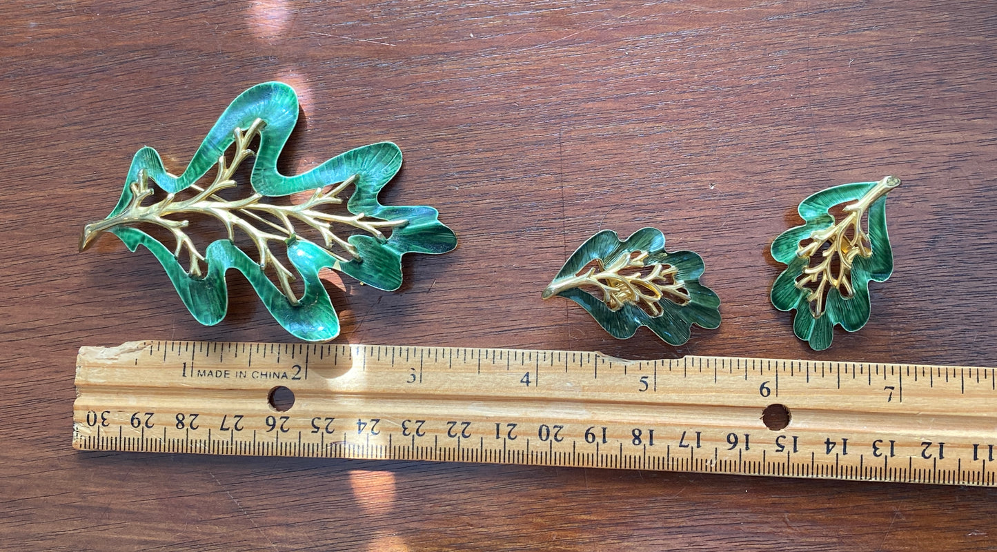 Vintage Sarah Coventry Green Enamel Gold Leaf Jewelry Set Brooch Earrings