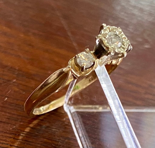 Vintage 14k Yellow Gold 3 Diamond Engagement Ring Sz 5.5