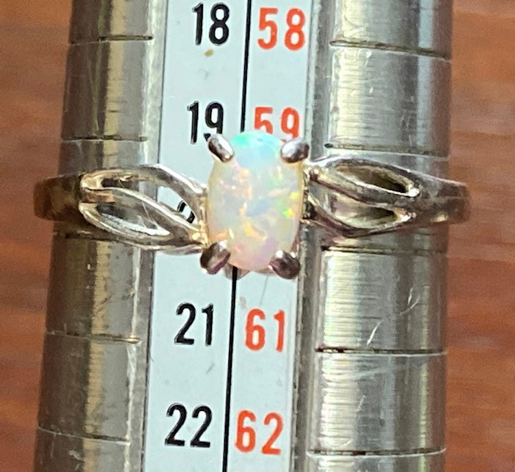 Sterling Silver 925 Oval Fiery Opal Ring Sz 9