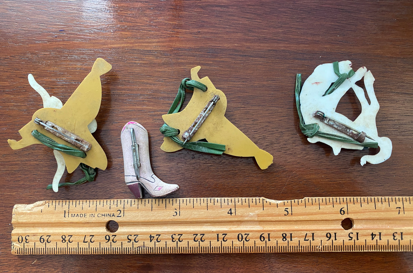 Vintage 30's 40's Celluloid Western Brooch Lot Long Horn Steer Horse Saddle