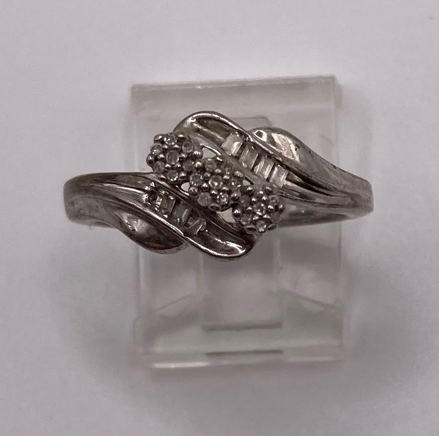 Sterling Silver 925 Cluster Baguette Diamond Flower Ring Sz 7
