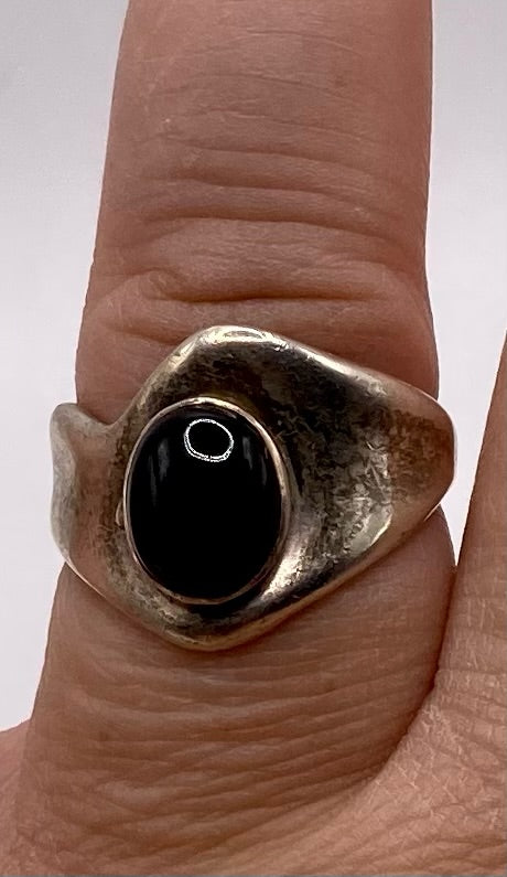 Sterling Silver 925 Black Onyx Cabochon Ring Sz 7.75