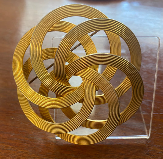 Vintage Gold Tone Large Knot Interwoven Brooch Pin