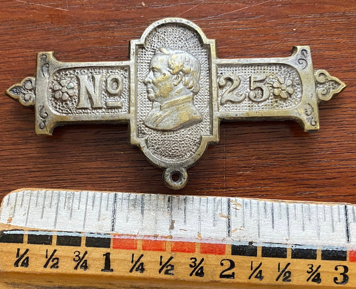 Vintage Antique No 25 Bust Brooch Pin Medal