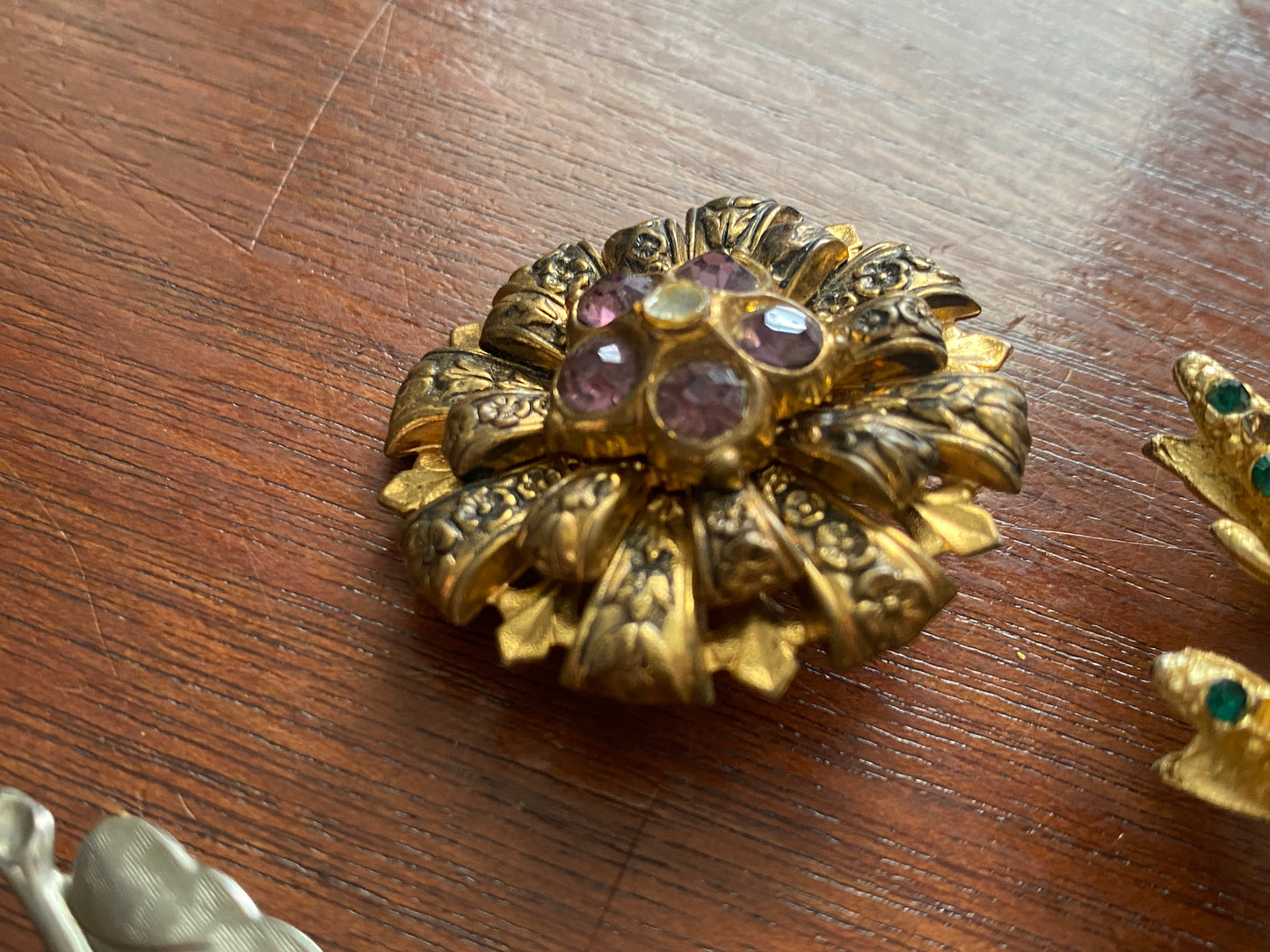 Lot of Vintage Brooches Hair Barrettes Rhinestone Gold Tone Enamel