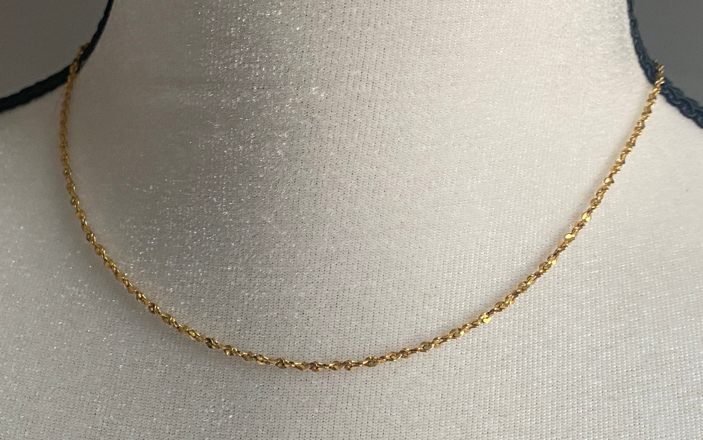 14k Yellow Gold Twist Chain Necklace 16" Long