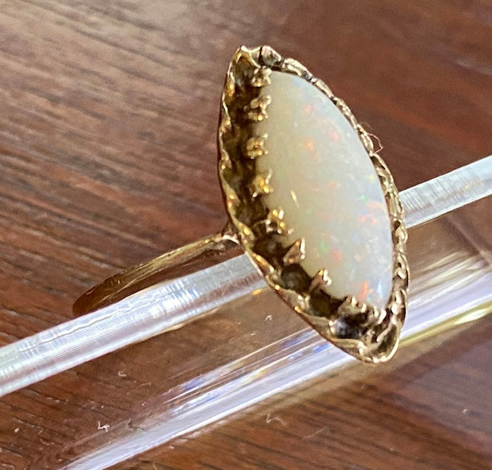 Vintage 10k Yellow Gold Navette Opal Ring Sz 5.25