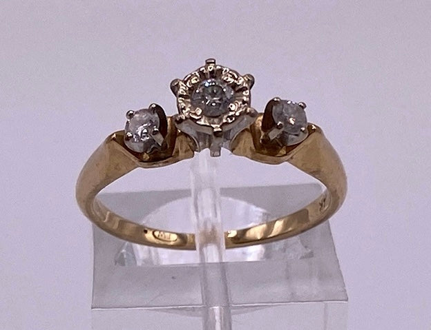 Vintage 14k Yellow Gold 3 Diamond Engagement Ring Sz 5.5