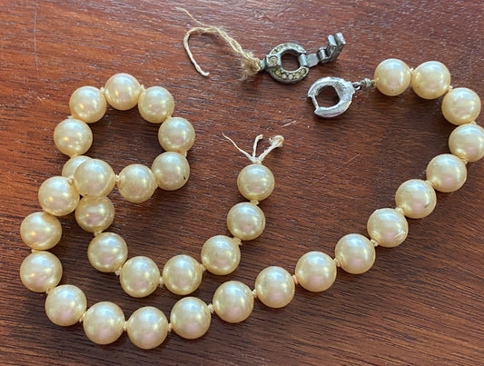 Vintage Crown Trifari Faux Pearl Sterling Silver Rhinestone Necklace DAMAGED