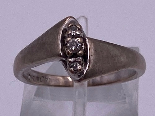 10k White Gold 3 Diamond Ring Sz 5.25