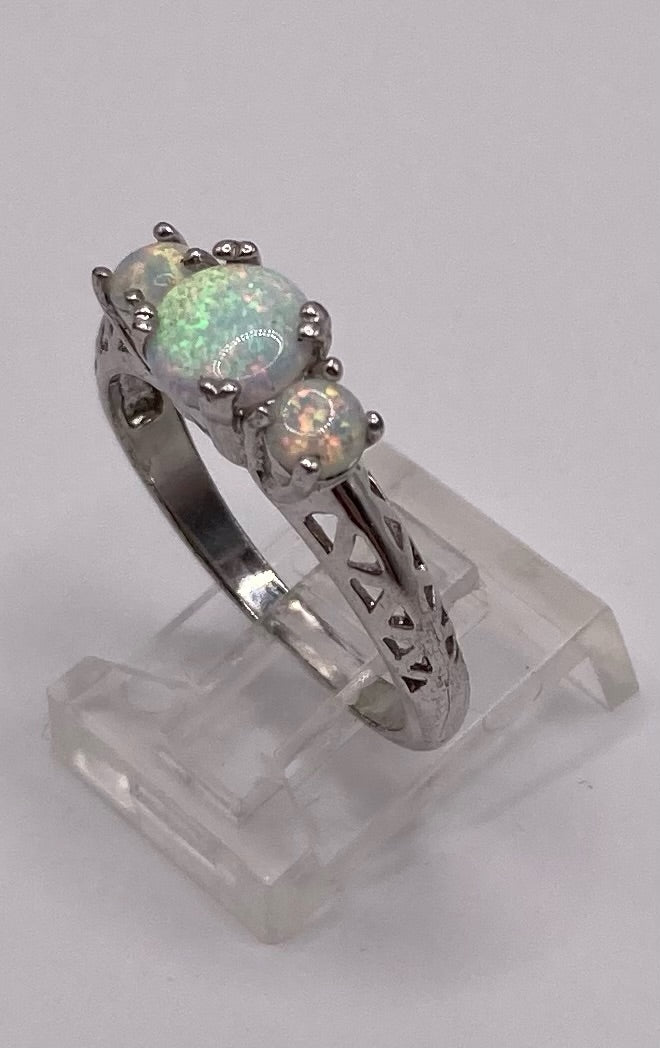 Sterling Silver 925 Simulated Opal Ring Cut out Band Ring Sz 9.5