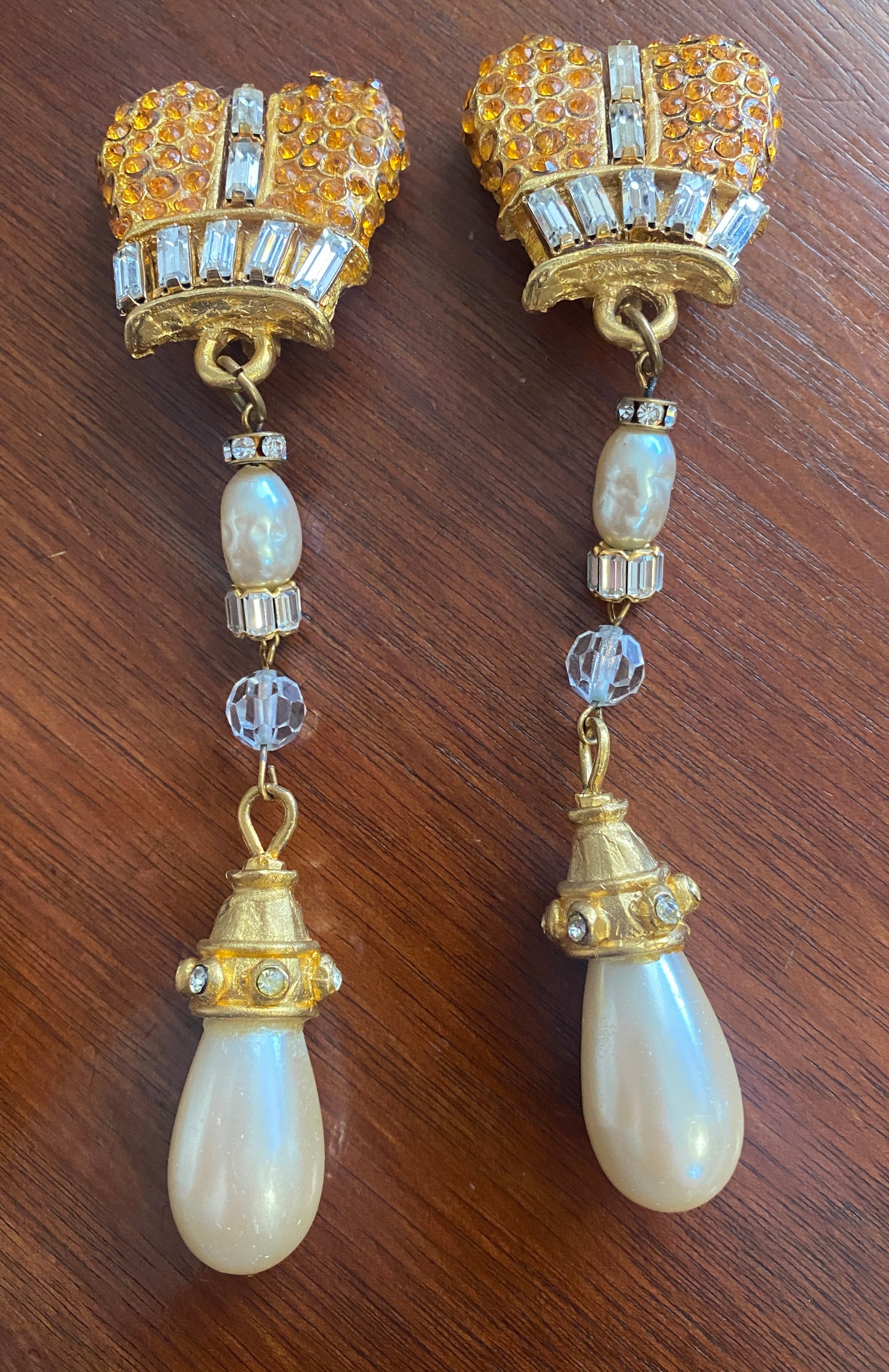 Signed Vintage Large Gold Tone Crown Faux Pearl Clip on Earrings