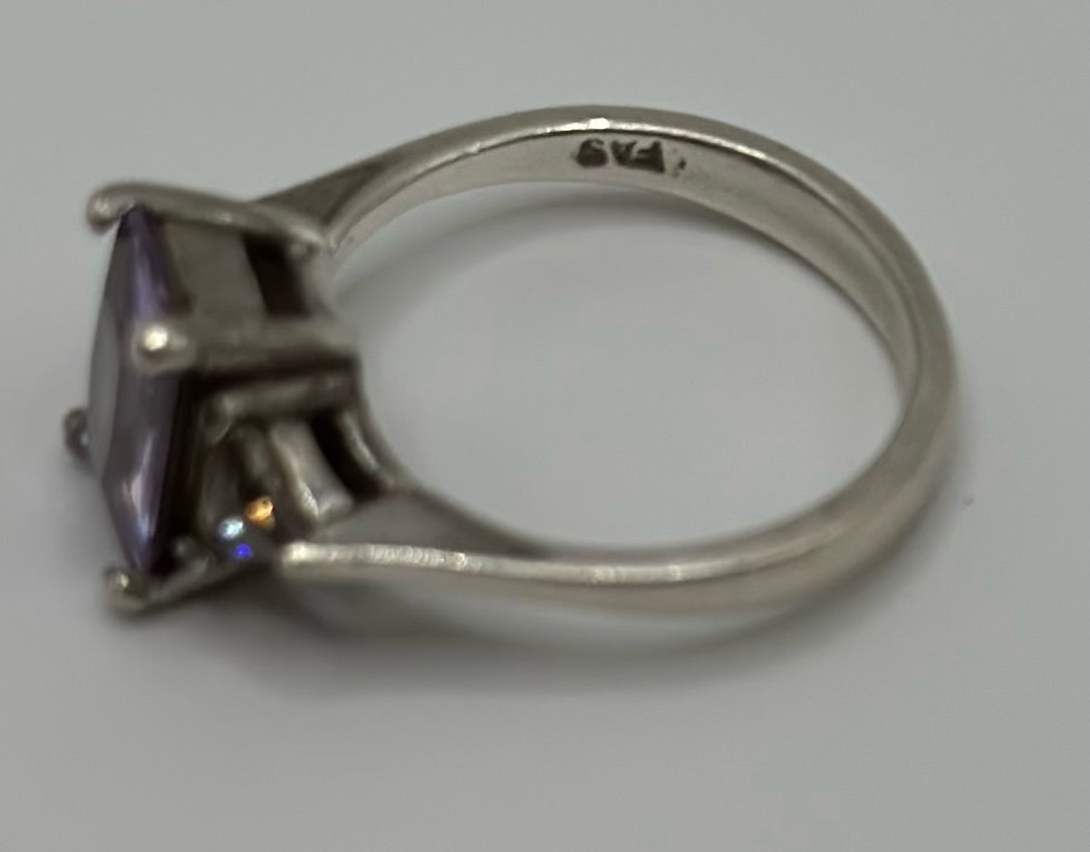 Sterling Silver 925 Emerald Trillion Cut CZ Faux Amethyst Ring Sz 6.5