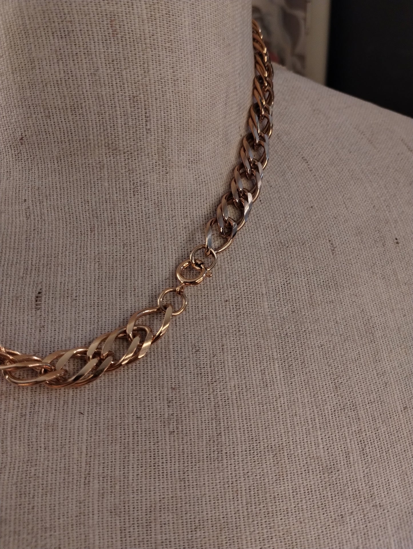 Vintage Gold Tone Double Link Wide Flat Chain Link Necklace 18" Long x 10mm Wide