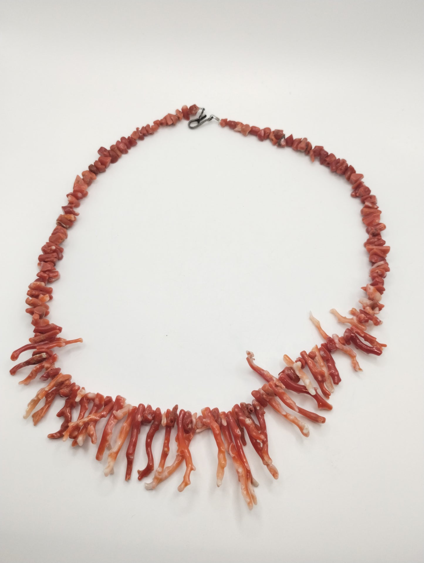 Vintage Red Branch Coral Graduated Necklace