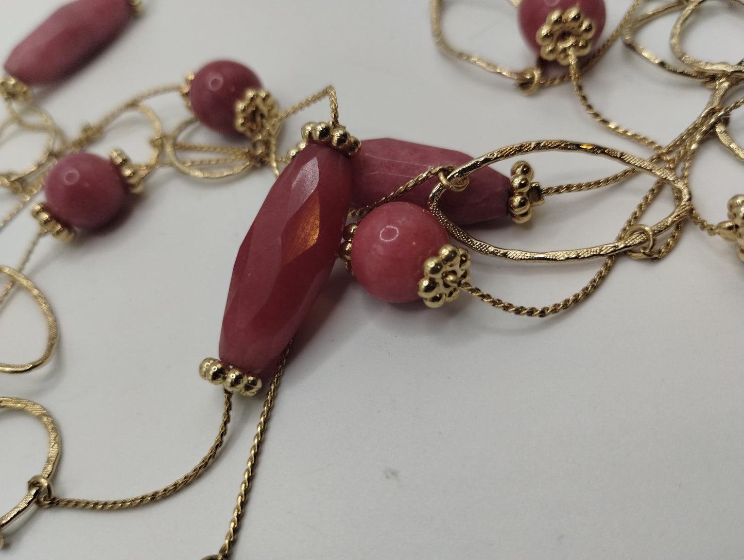 Vintage Gold Tone Pink Quartz Single Strand Layering Long Necklace