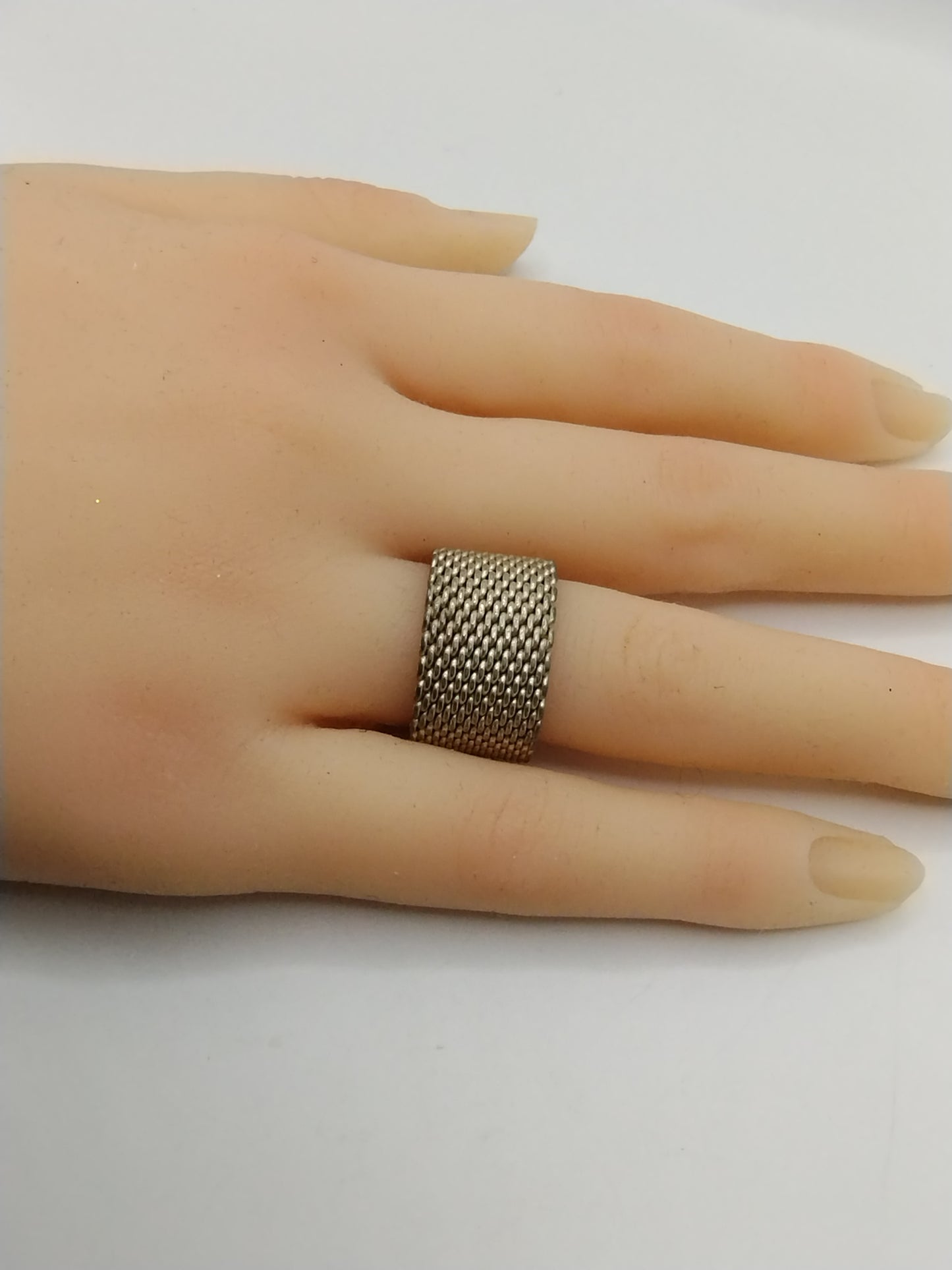Silver Tone Wide Mesh Band Ring Sz 8