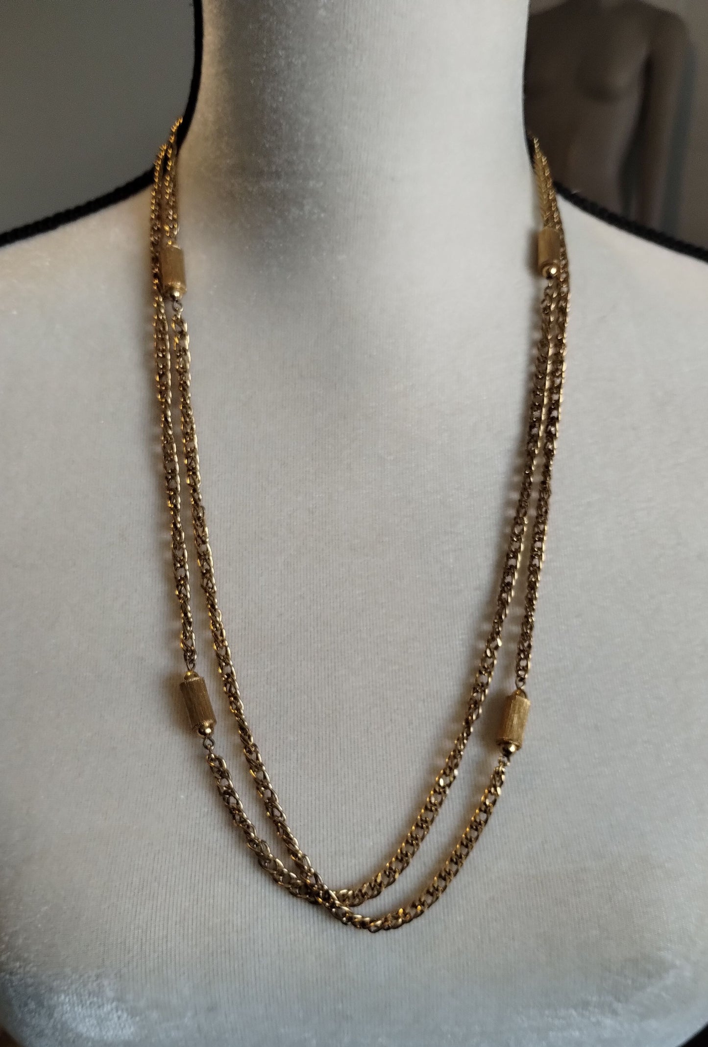 Vintage Gold Tone Long Chain Necklace 24 Inches