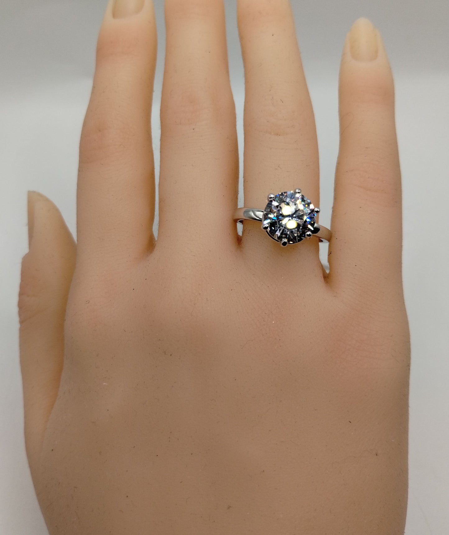 Silver Tone Cubic Zirconia Massive Cocktail Solitaire Ring Sz 8.75