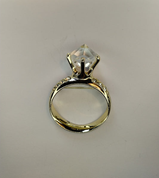 Vintage Signed AJC Gold Tone Rhinestone Ring Brooch Pin