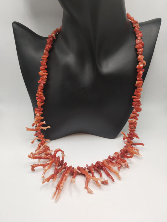 Vintage Red Branch Coral Graduated Necklace