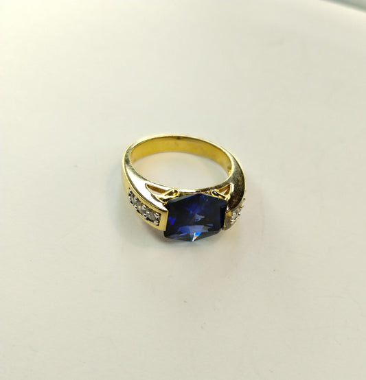 Gold over Sterling Silver 925 Faceted Blue Rhinestone Cocktail Ring Sz 9.75