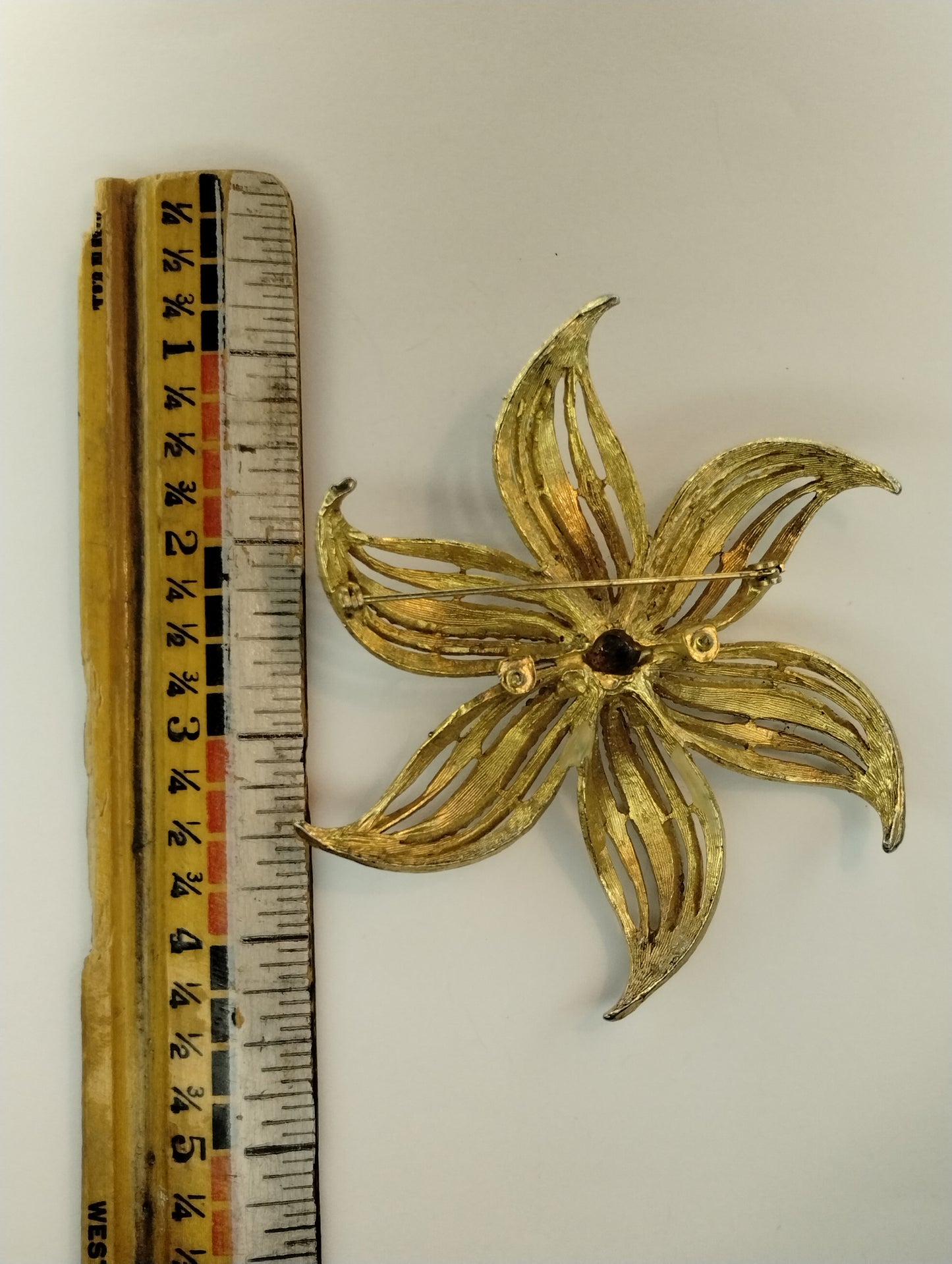 Vintage LARGE Brushed Gold Tone Rhinestone Flower Brooch Pin