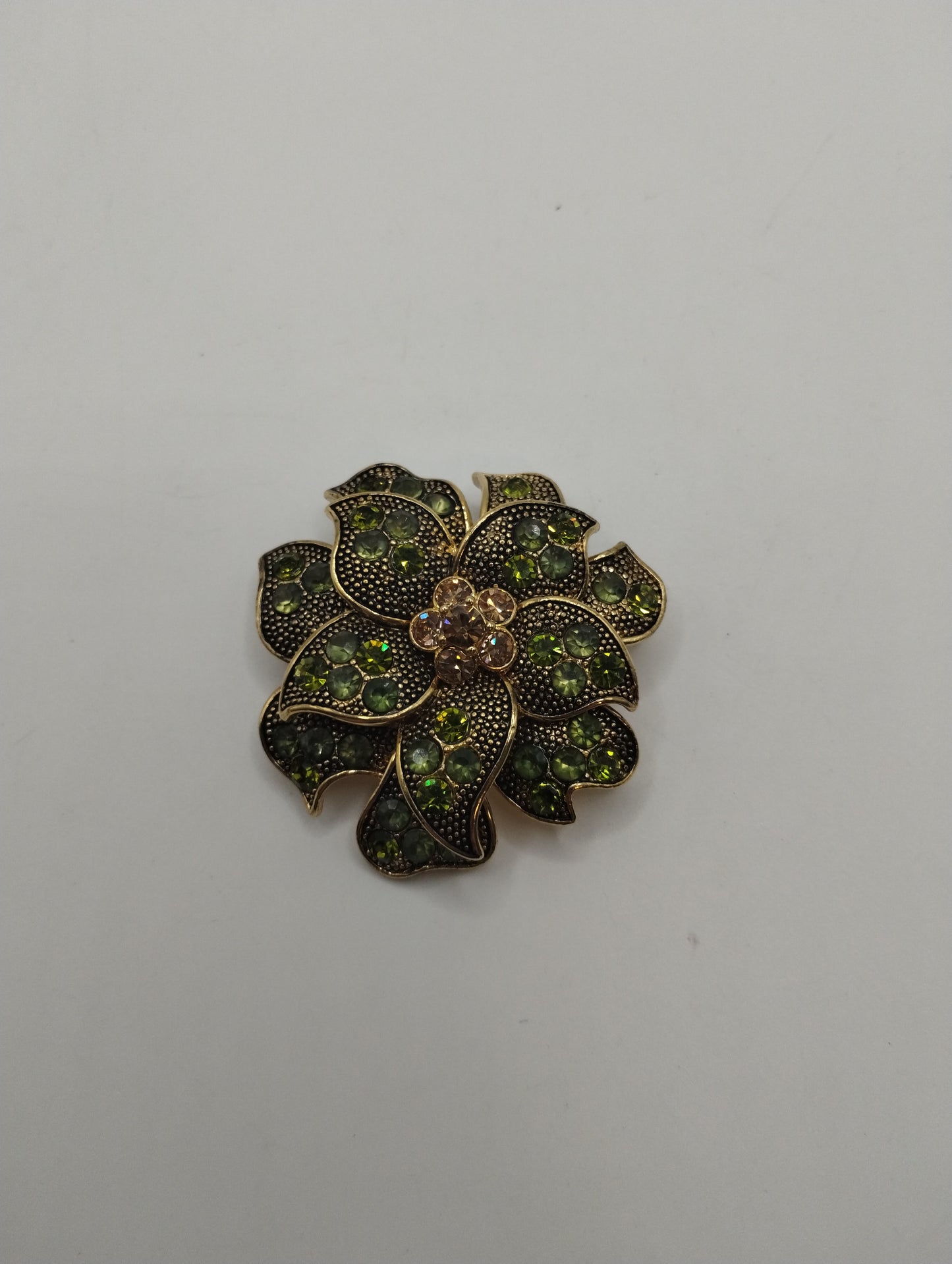 Vintage Lauren Conrad Gold Tone Green Rhinestone Flower Pin Brooch