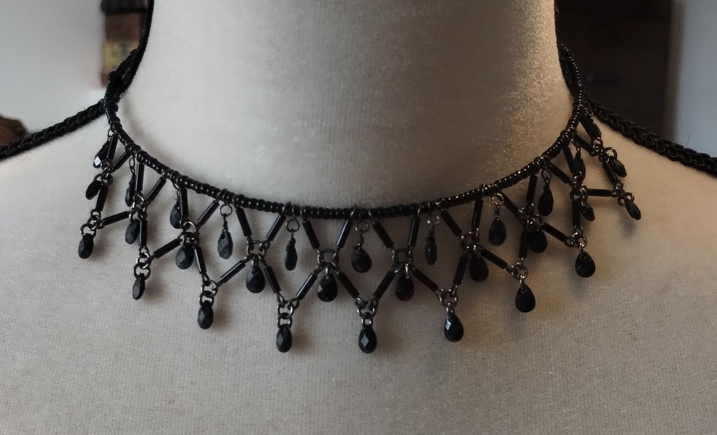 Vintage Black Seed Bead Wire Choker Necklace