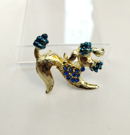 Vintage 50s Gold Tone Metal Rhinestone Enamel Sweet Poodle Dog Brooch Pin