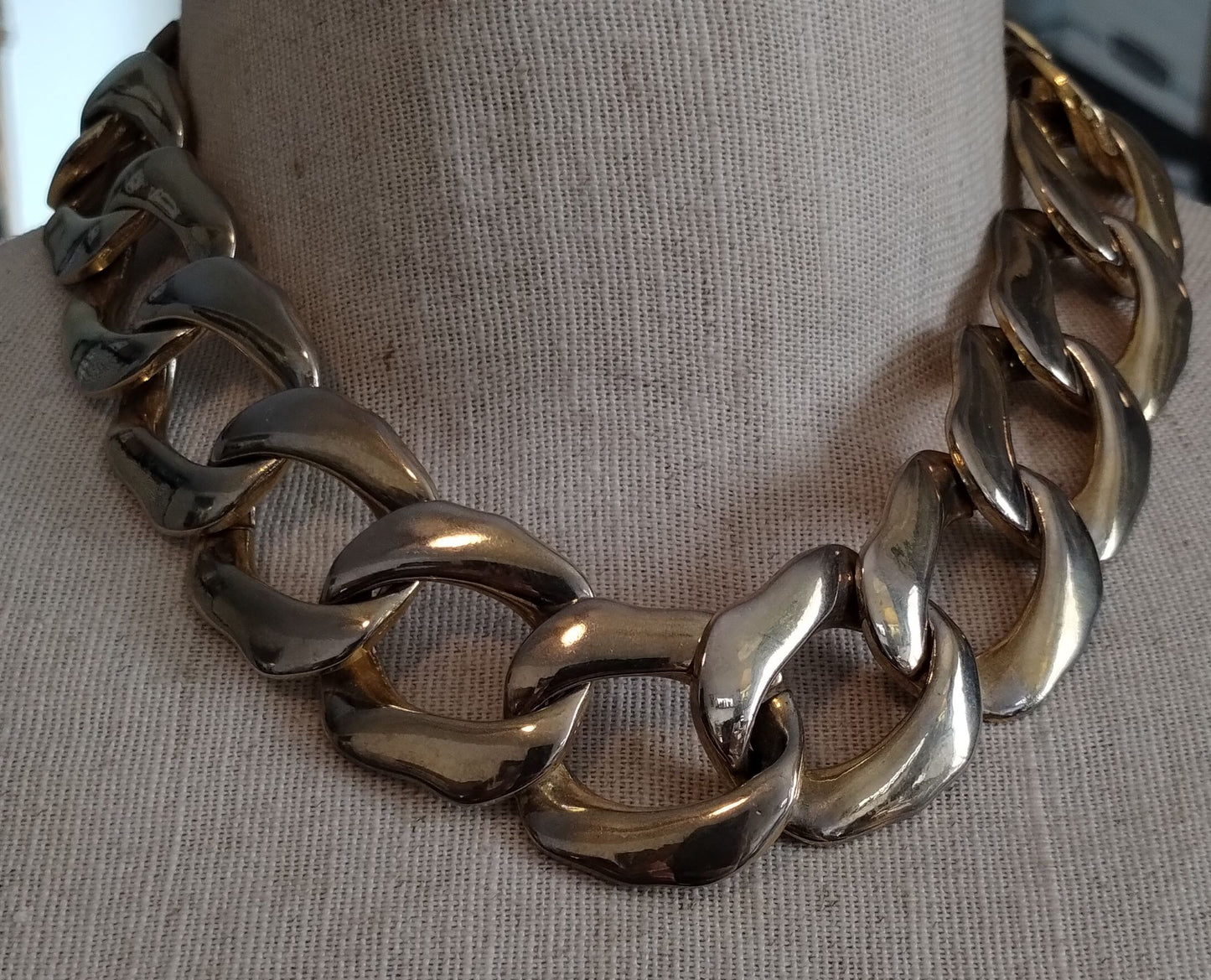 Vintage Chunky Gold Tone Chain Link Necklace