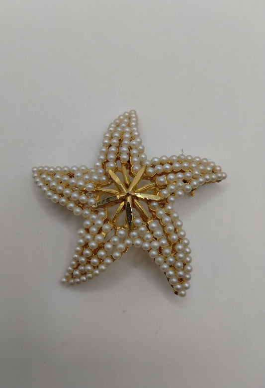 Vintage Signed BSK Gold Tone Textured Seed Pearl Starfish Brooch Pin