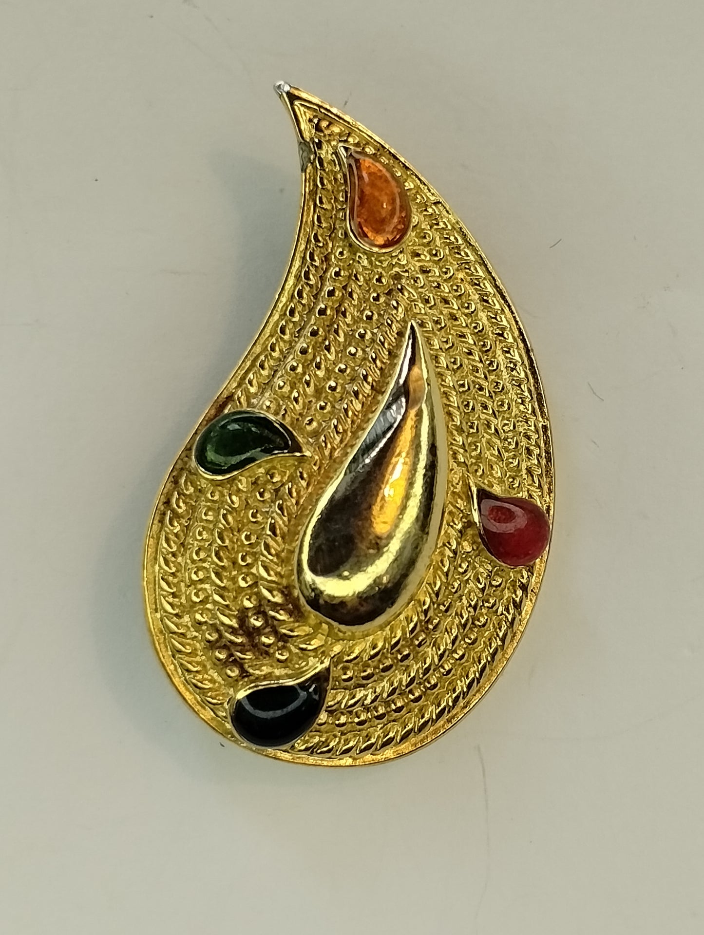 Vintage 80's Gold Tone Multicolor Gripoix Brooch Pin