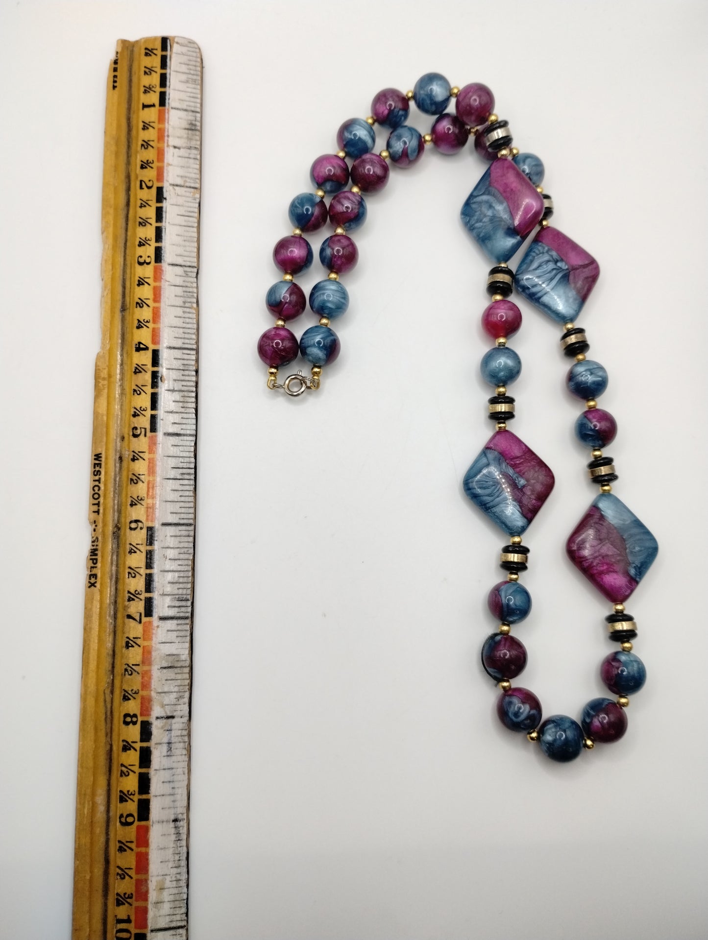 Vintage 80's Marbled Blue Purple Plastic Beads Gold Tone Necklace