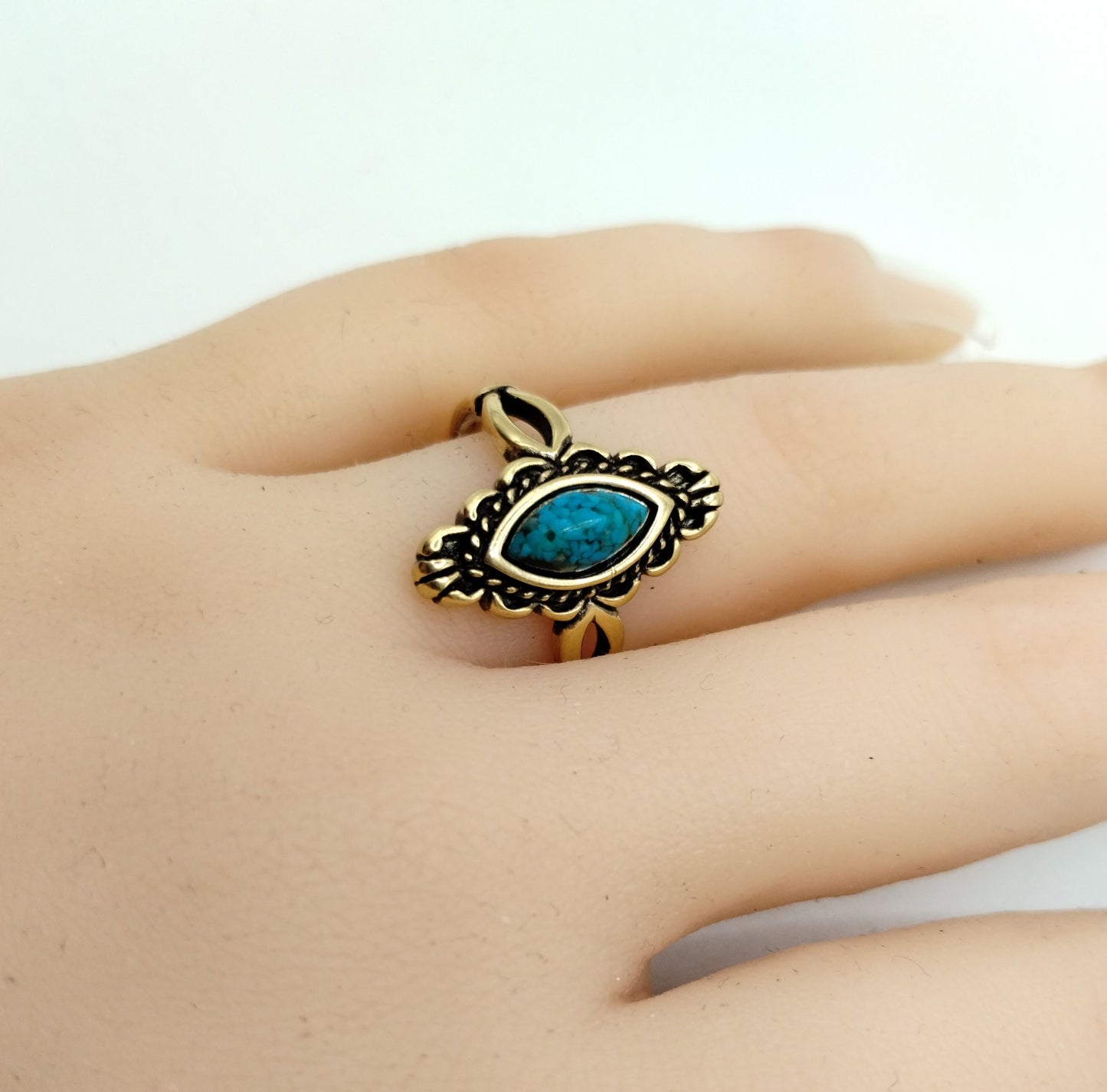 Vintage Gold Tone Foux Turquoise Marquise Style Ring