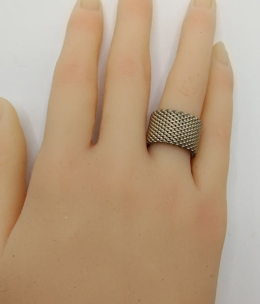 Silver Tone Wide Mesh Band Ring Sz 8