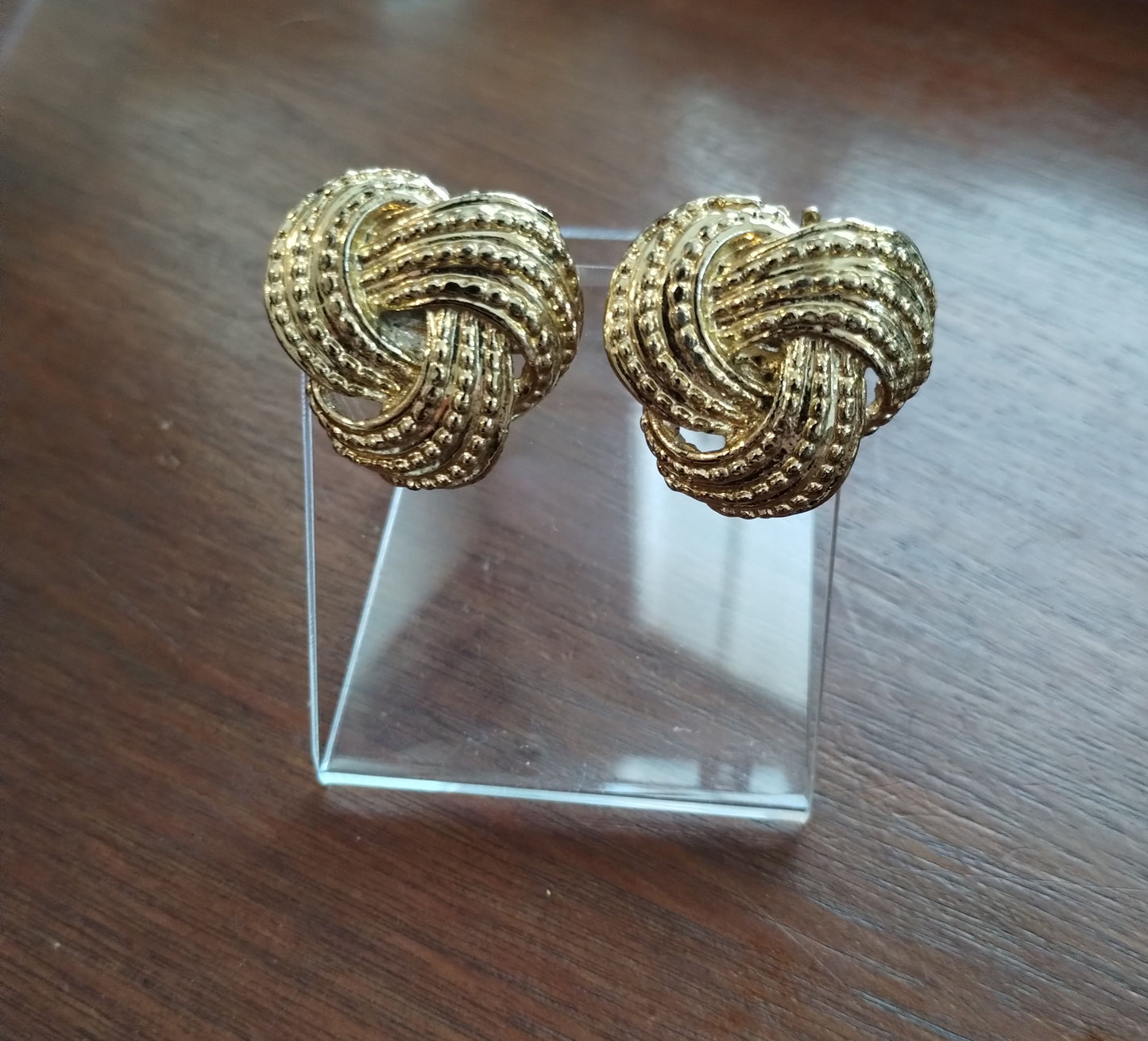 Vintage Gold Tone Textured Love Knot Shoe Clips