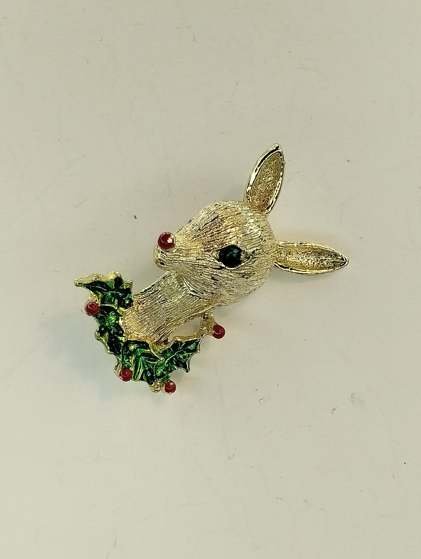 Vintage Signed Gerrys Gold Tone Holly Deer Reindeer Bust Brooch Pin