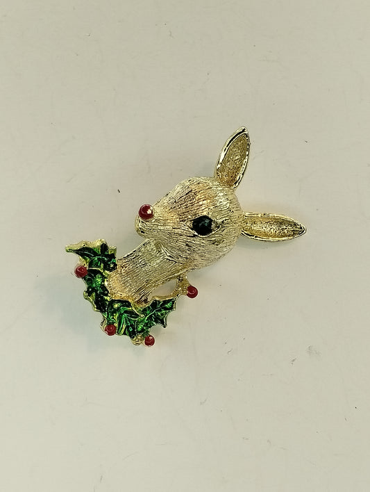 Vintage Signed Gerrys Gold Tone Holly Deer Reindeer Bust Brooch Pin