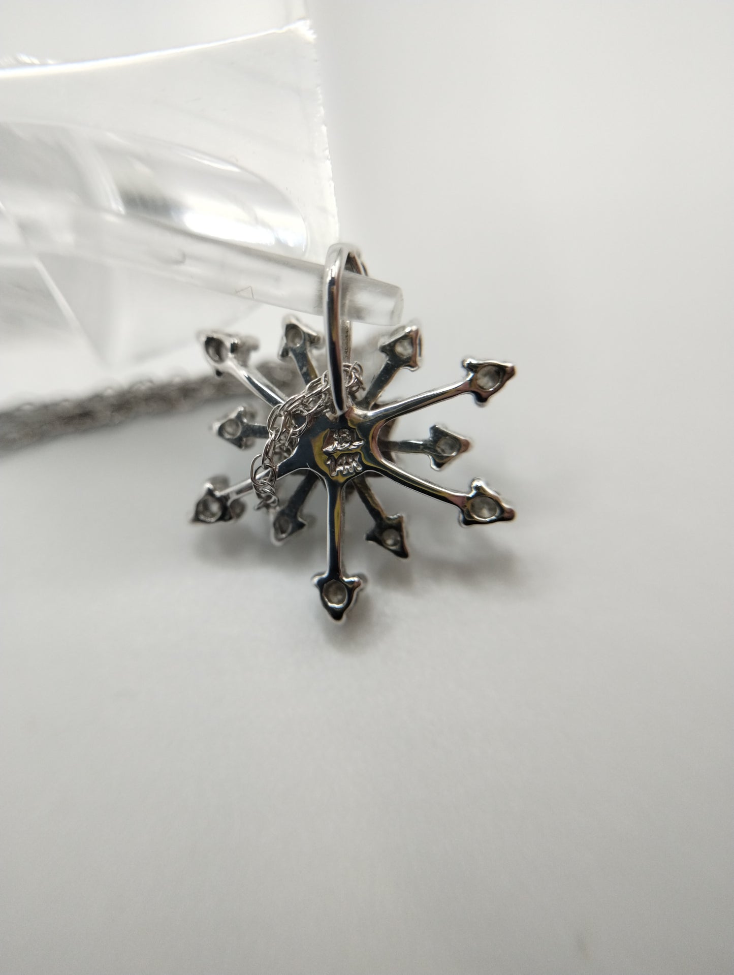 ADL Signed 14k White Gold Diamond Starburst Snowflake Pendant Necklace