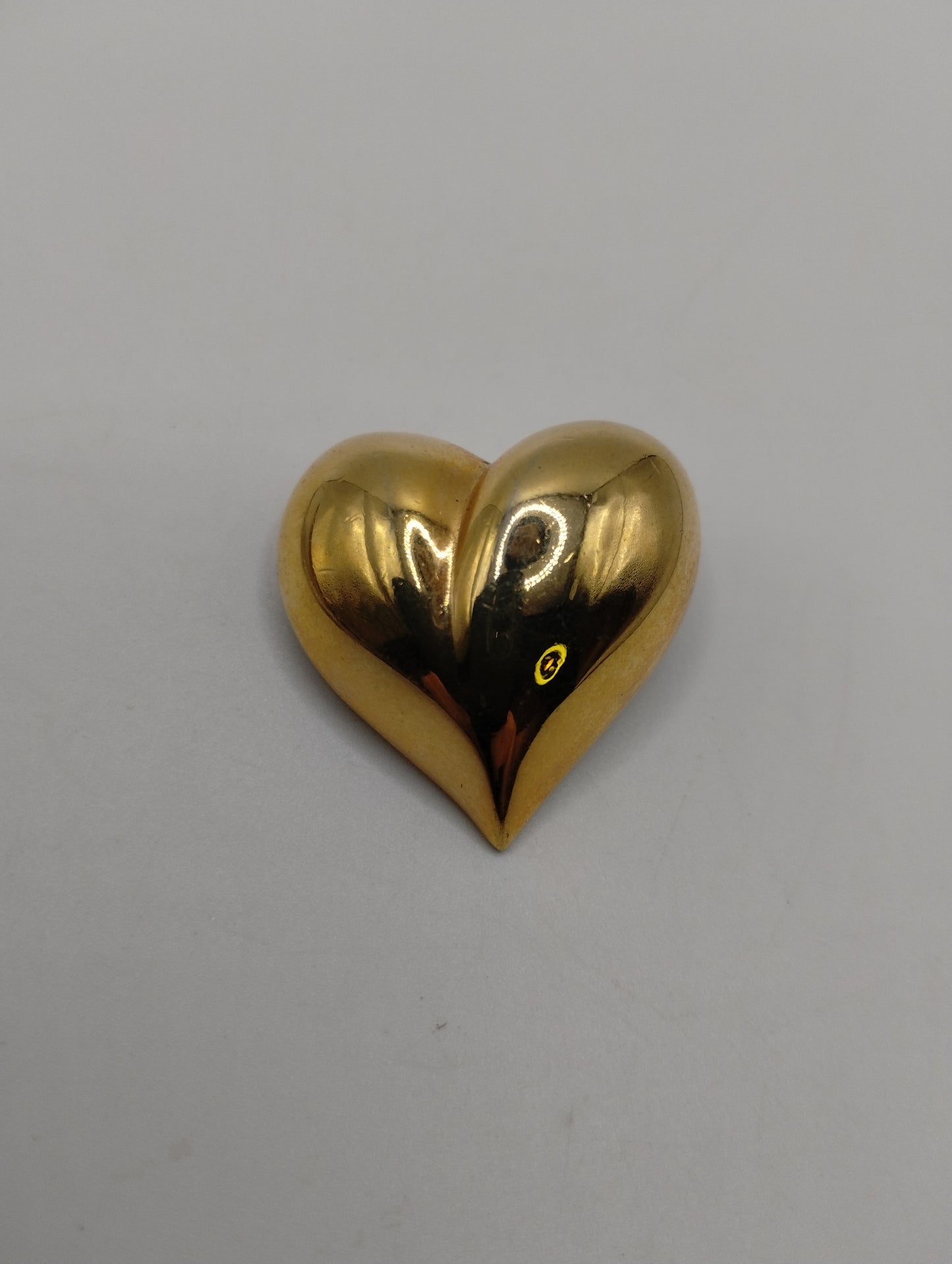 Vintage Signed Sarah Coventry Puffy Heart Gold Tone Brooch Pin