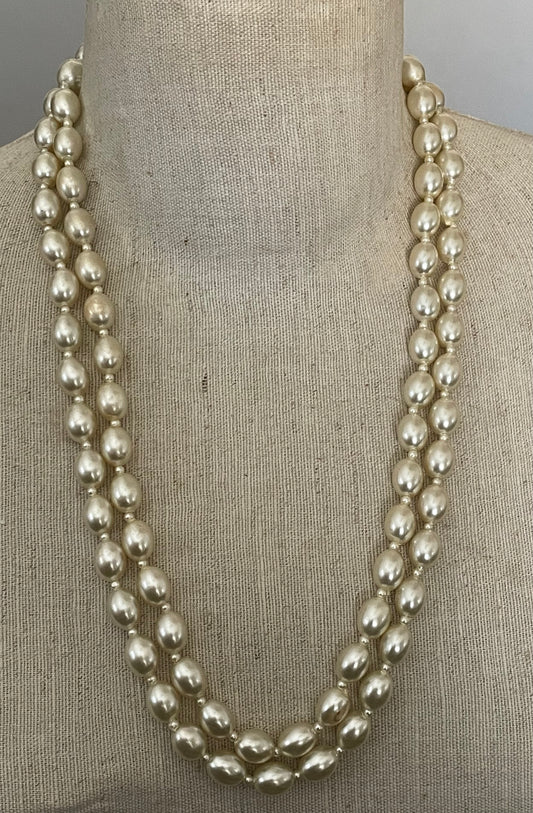 Vintage Baroque Ivory Faux Pearl Long Layering Necklace 24 Inches
