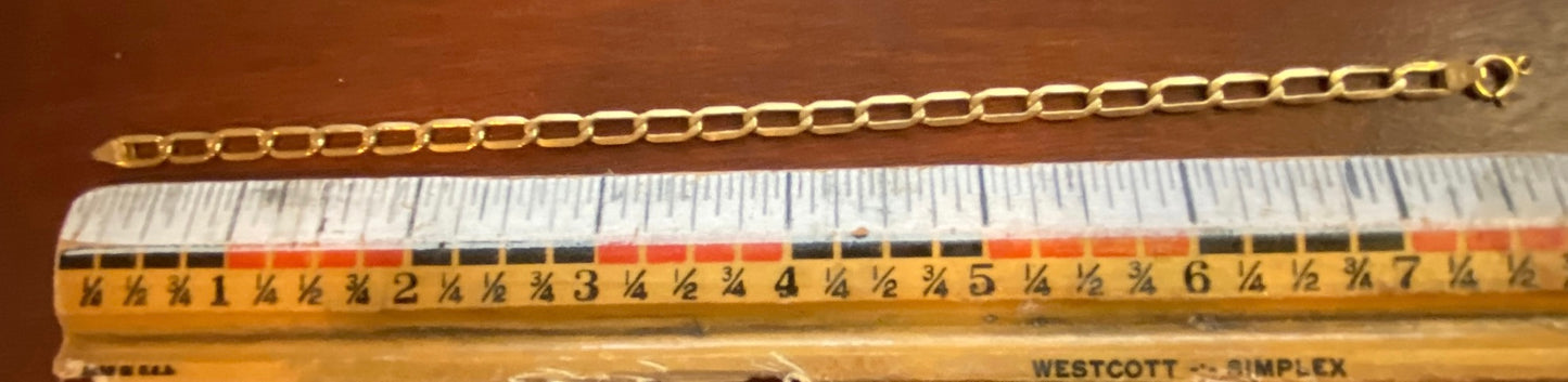 14k Yellow Gold Flat Oval Link Chain Link Bracelet Signed Milor 7.75" Long