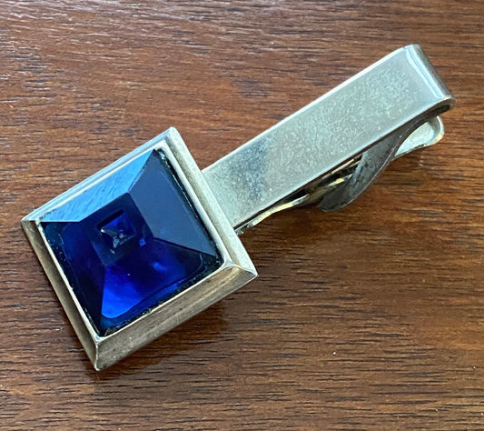 Vintage Silver Tone Large Faceted Blue Glass Tie Clip