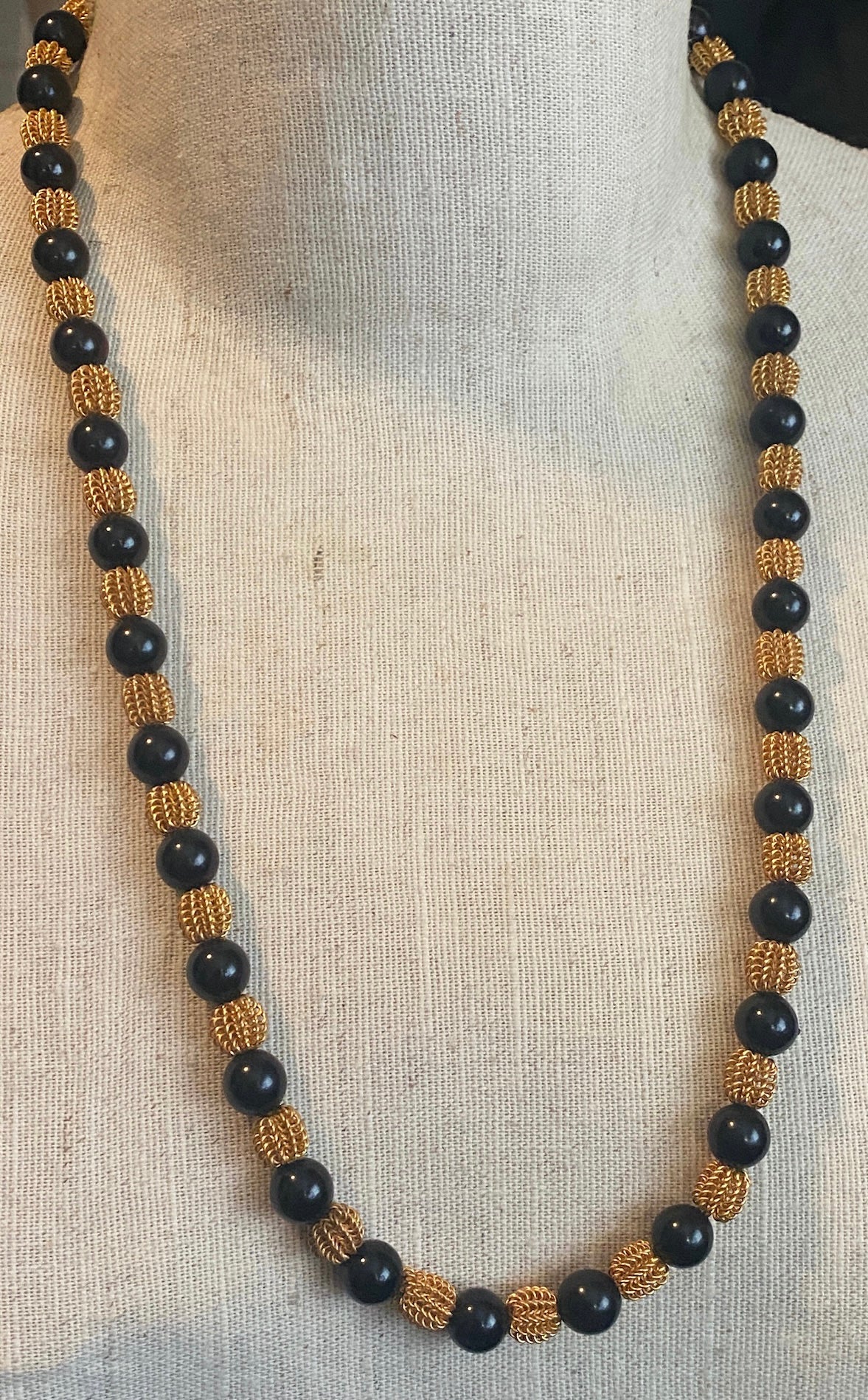 Vintage Signed Anne Klein Black Gold Mesh Bead Single Strand Necklace