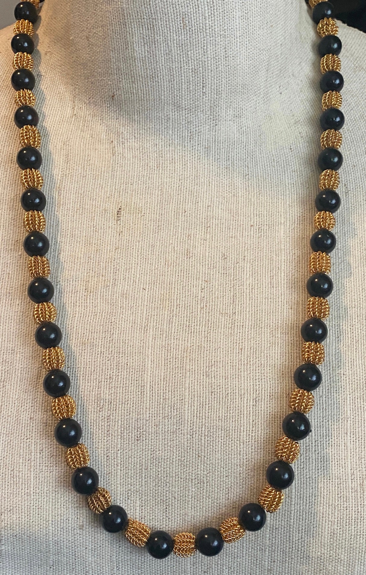 Vintage Signed Anne Klein Black Gold Mesh Bead Single Strand Necklace